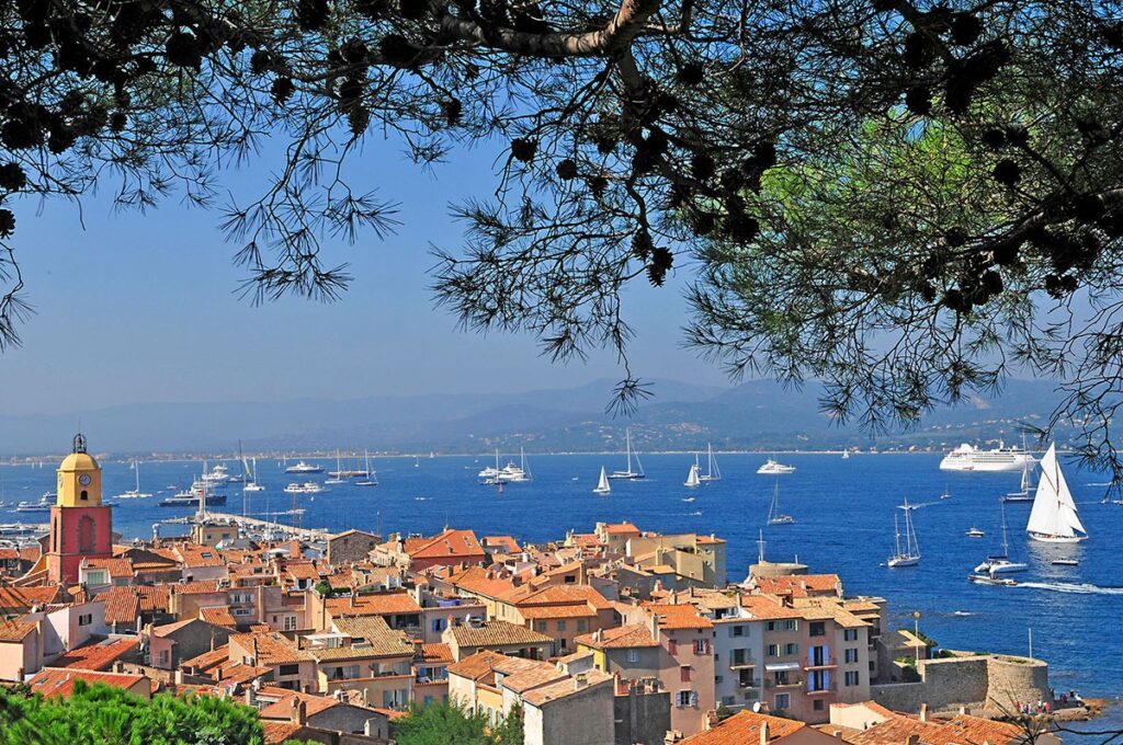 Saint Tropez et son clocher