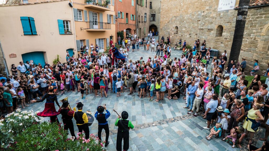 Les Grimaldines à Grimaud